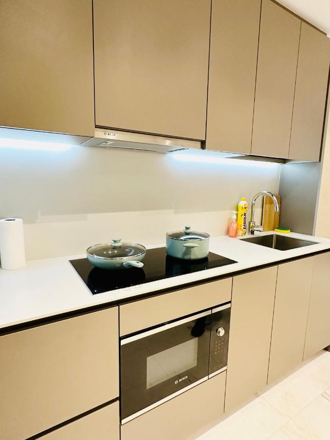 Luxury Suites At Eaton Klcc Kuala Lumpur Kültér fotó