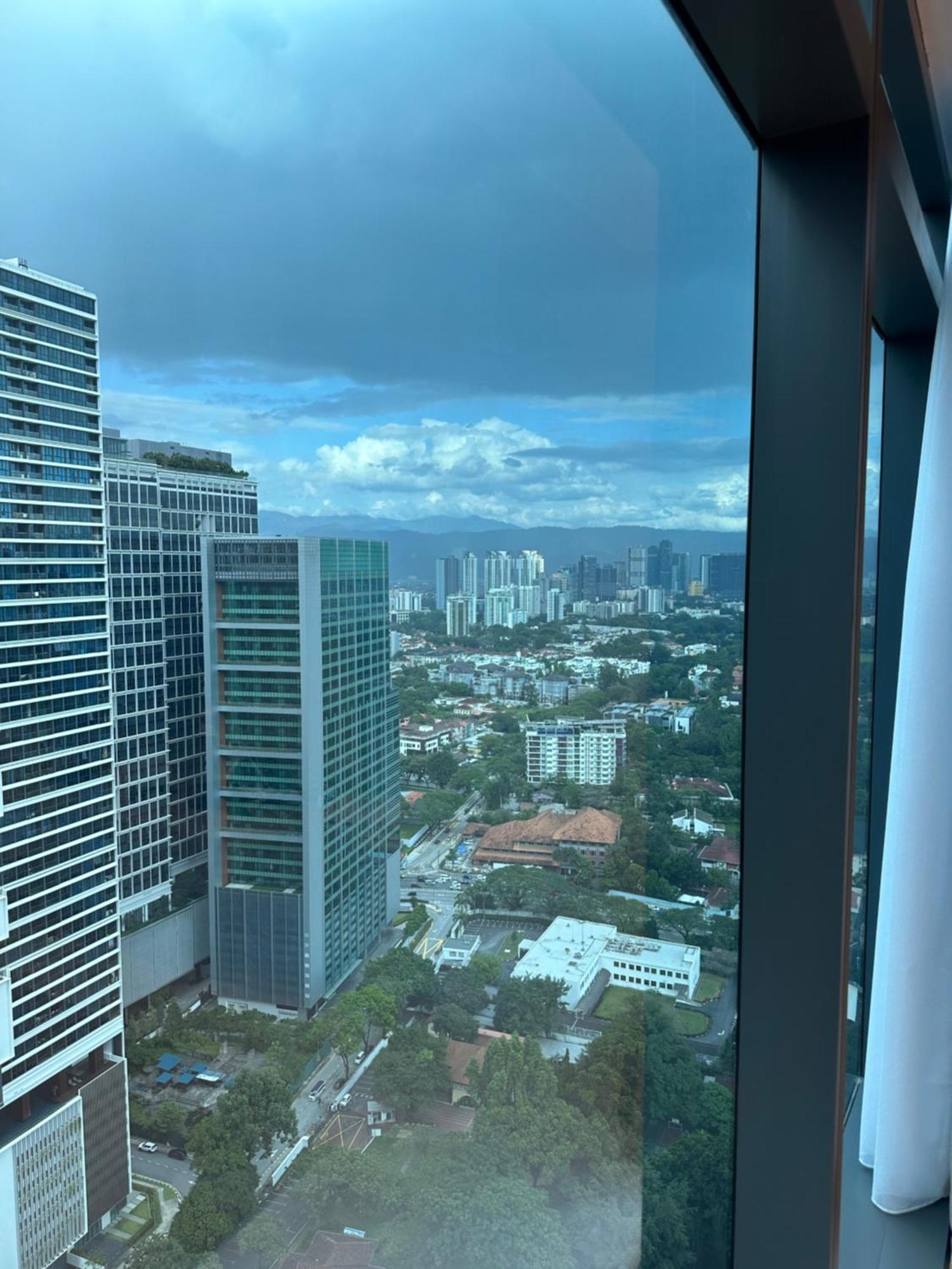 Luxury Suites At Eaton Klcc Kuala Lumpur Kültér fotó